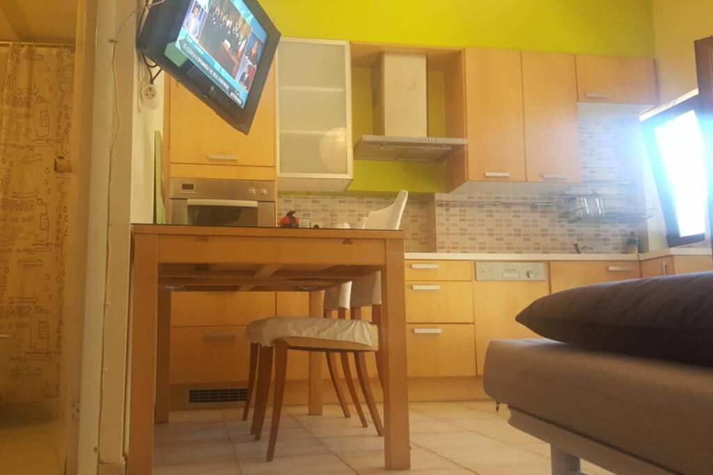 아테네 Quite House With Garden And Barbecue 아파트 외부 사진